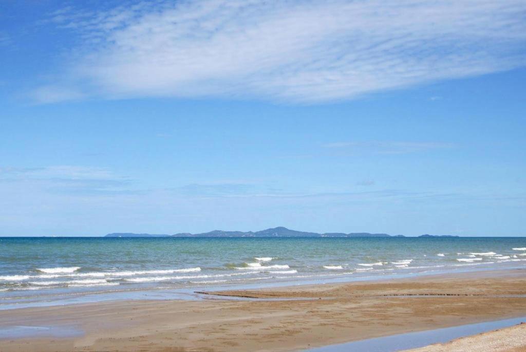 โรงแรมเดอะ พาร์ค พัทยา Pattaya ภายนอก รูปภาพ